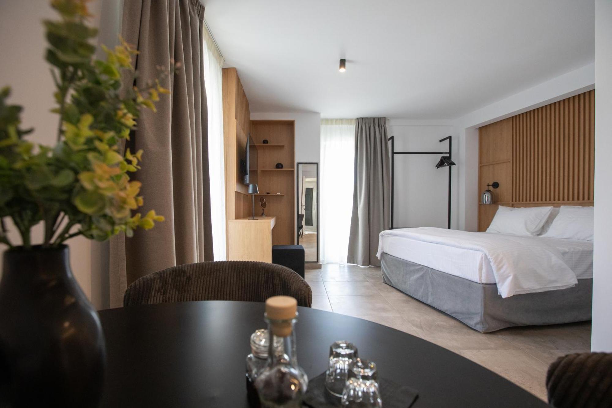 Griffin Suites イラクリオン エクステリア 写真