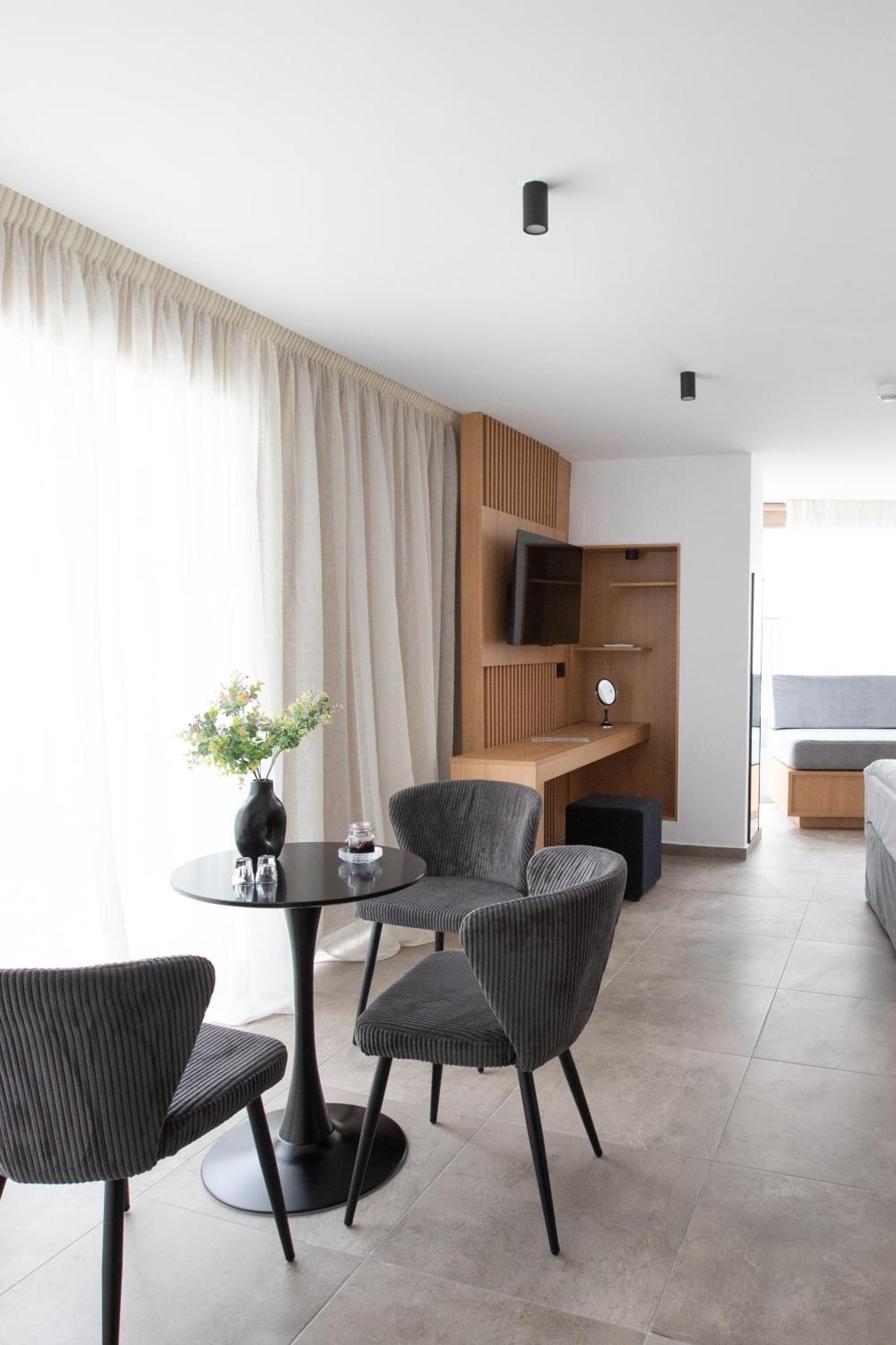 Griffin Suites イラクリオン エクステリア 写真